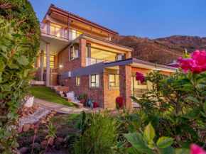 Zaria Sun Cottage